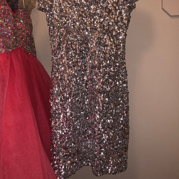 silver sequin dress - Picture 3 of 3